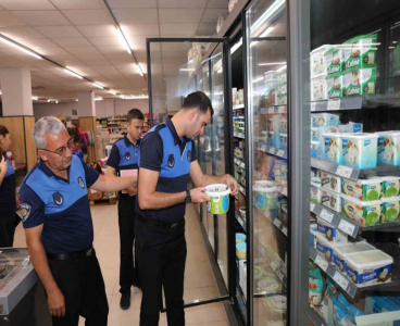 Yüreğir Belediyesi zabıta ekiplerinden sıkı denetim