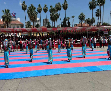 Adana’da 19 Mayıs Atatürk’ü Anma, Gençlik ve Spor Bayramı coşkusu