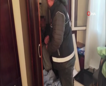 Dolaptan kıyafet değil "Torbacı" hükümlü çıktı